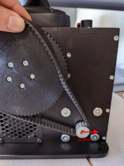 Adjusting motor position